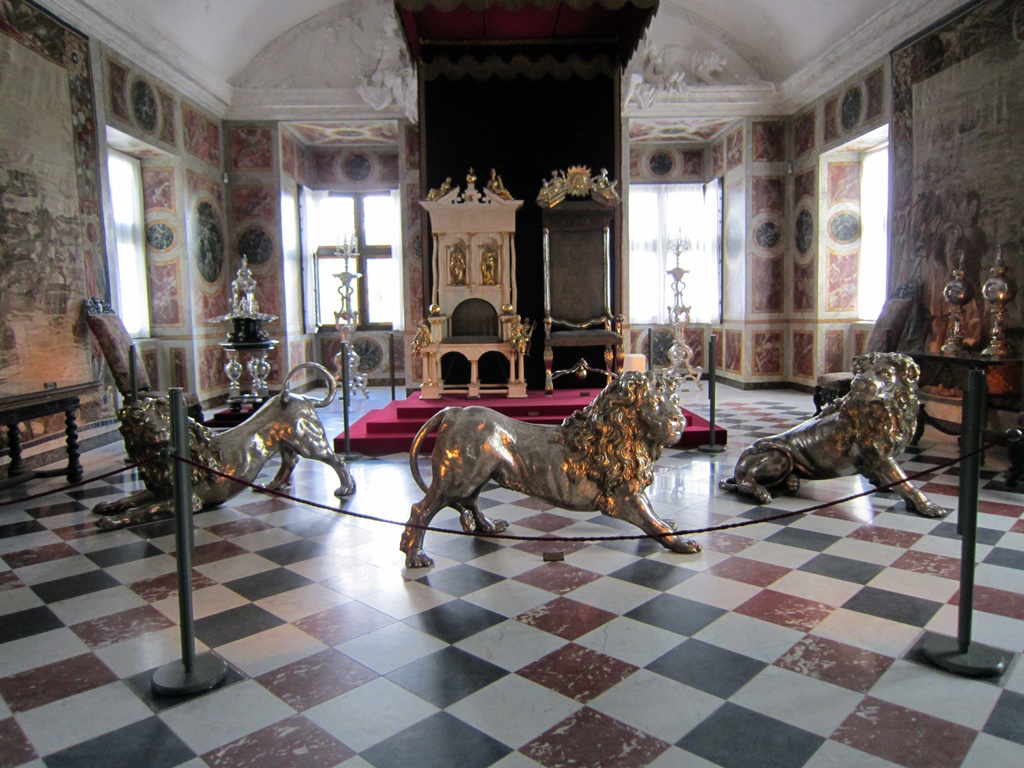 King's and Queen's Coronation Thrones with Silver Lions